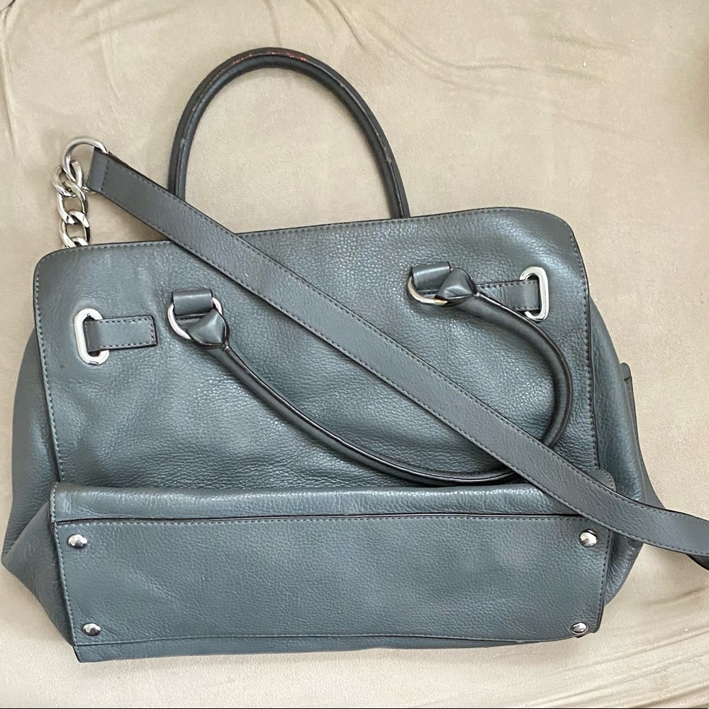 Michael Kors Hamilton Bag - Picture 3 of 5